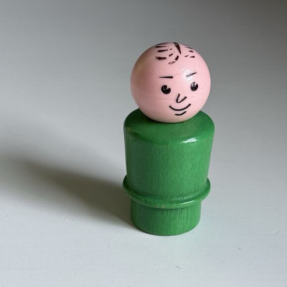 Vintage‎ Fisher Price little people all wood green man / dad w/ stamped hair T4 - Picture 1 of 3